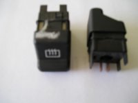 PRZEŁĄCZNIK OGRZEWANIA SZYBY KWADRAT HONKER 2000